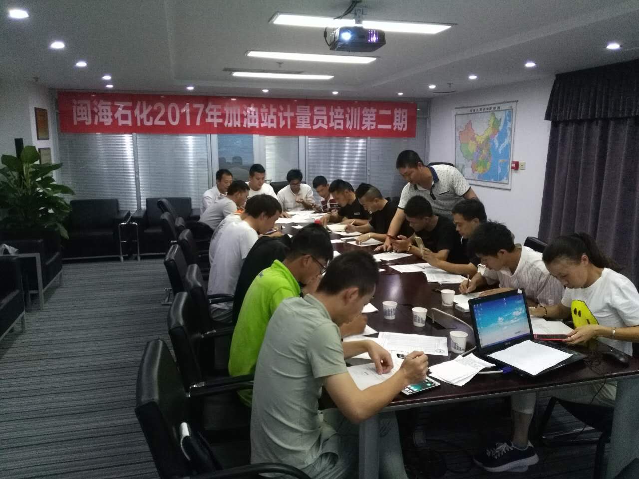 学习.jpg 学习.jpg